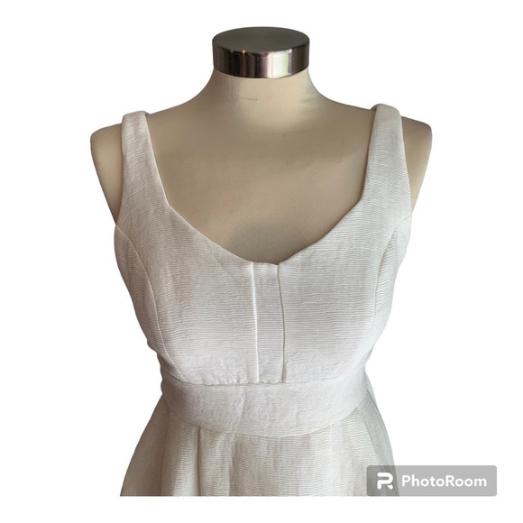 SugarLips Fit and Flare White Sleeveless Dress - Picture 3 of 6